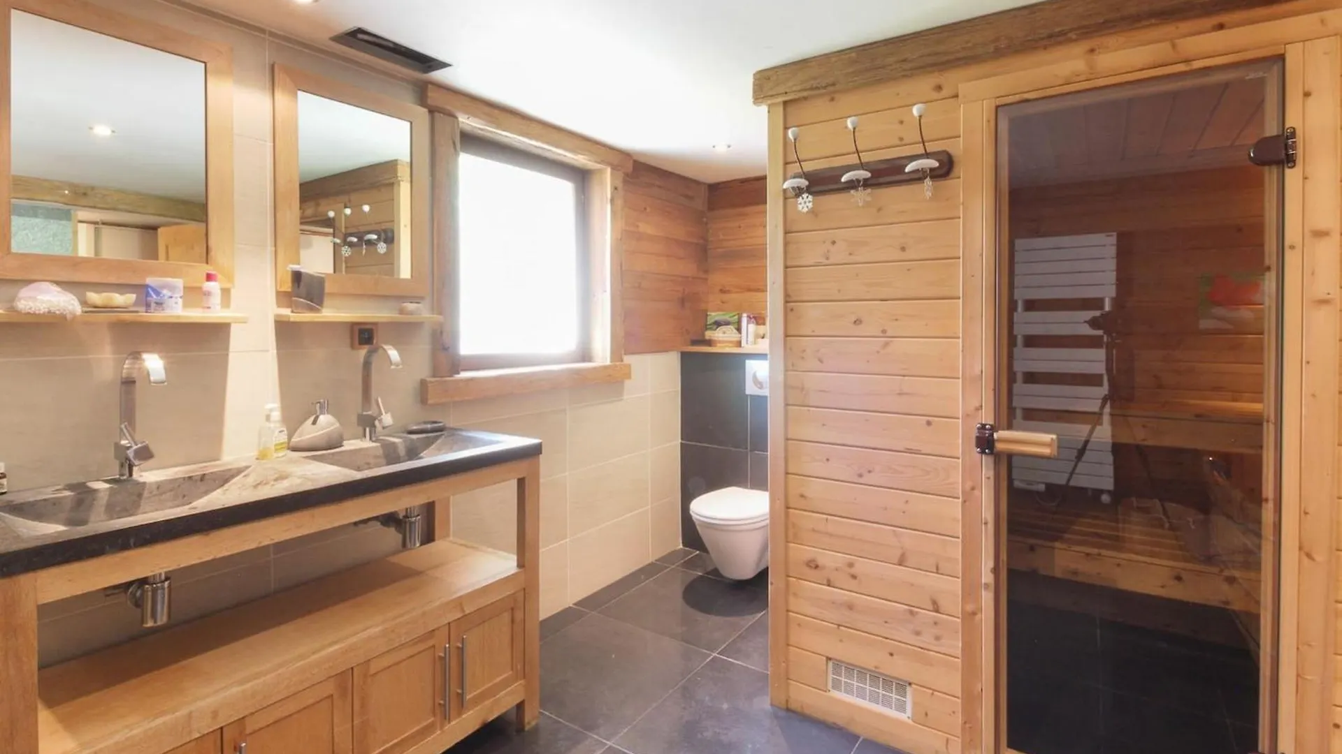 Chalet Yolo, Vallee De Chamonix - Sauna Et Jaccuzi Les Houches France